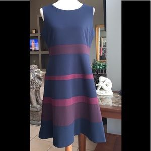 Beautiful NWOT Tommy Hilfiger dress